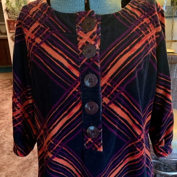 Size L adorable thin corduroy big button plaid dress - Picture 5 of 9